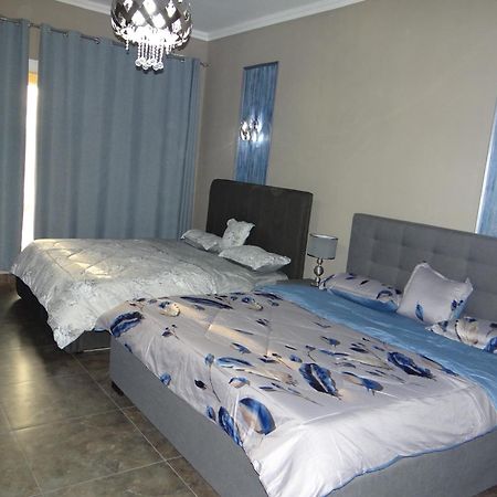 Huge Entire Apartment For Couples ,Families & Groups -Up To 5 Guests- With Free Pool, Steam & Sauna ,Jvc,Дубай Екстер'єр фото