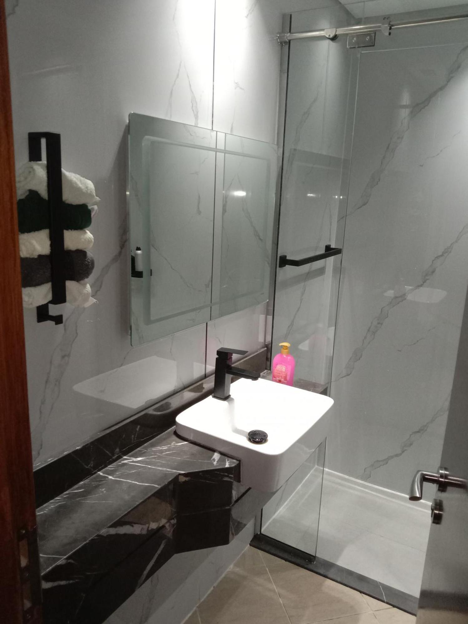 Huge Entire Apartment For Couples ,Families & Groups -Up To 5 Guests- With Free Pool, Steam & Sauna ,Jvc,Дубай Екстер'єр фото
